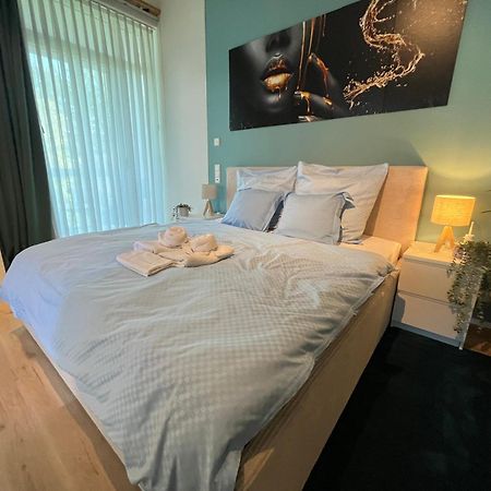 Whirlpool & Relax Suite Am Waldschloesschen Dresda Esterno foto